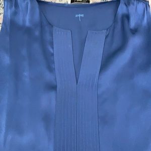 Womens silk sleeveless shirt